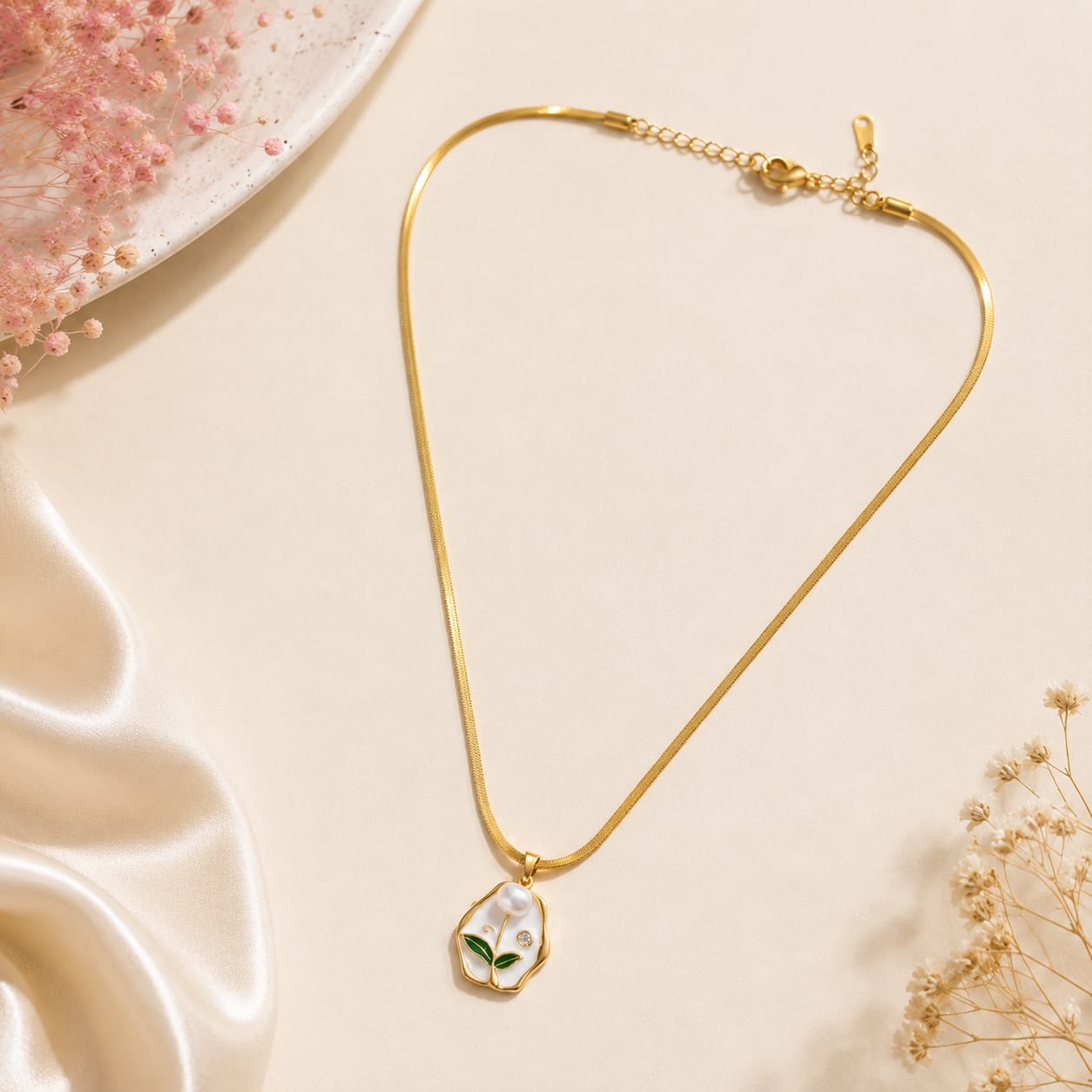 White Handmade Necklace