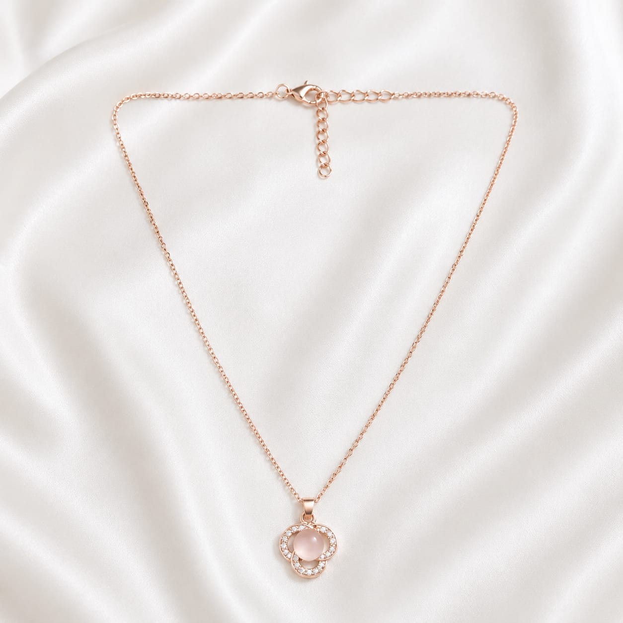 Rose Gold Round Flower Necklace